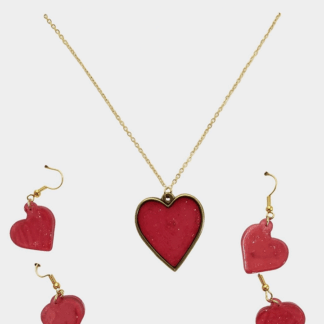 Create Your Own Resin Jewellery, Saturday 6th December, 10am - 12pm